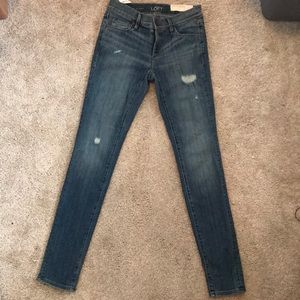 New with tags!! Loft Skinny distressed jeans